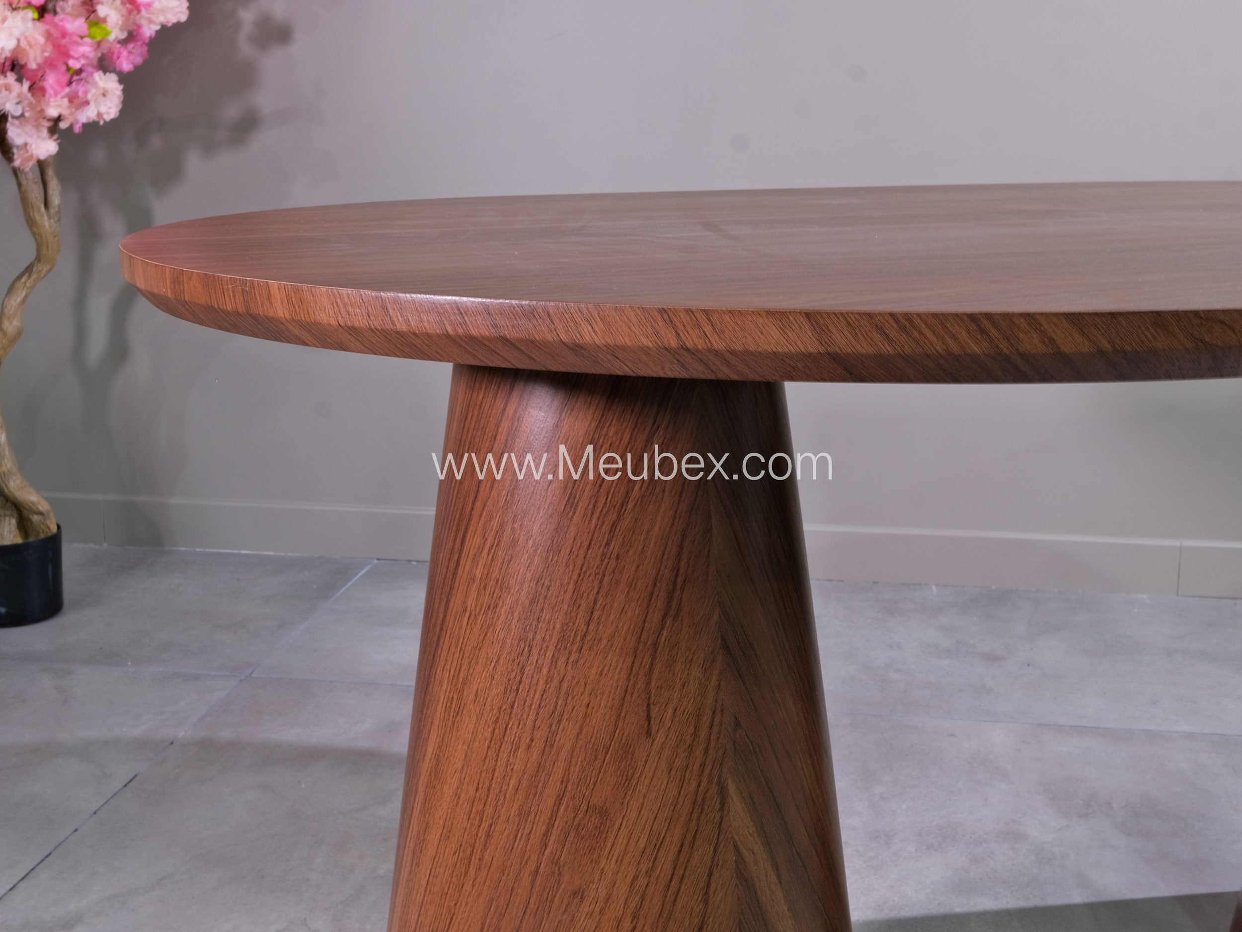 Iconic | Noyer | 150cm