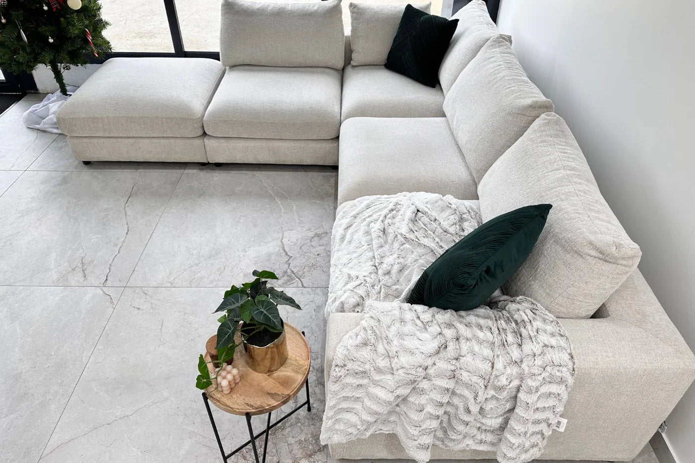Julia | Tissu Chenille 4+1 pouf